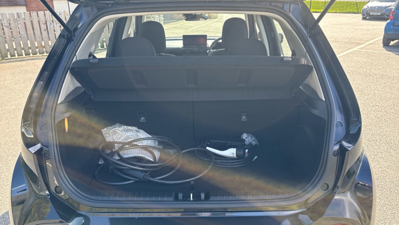 Hyundai INSTER 85kW 01 49kWh 5dr Auto Electric Hatchback